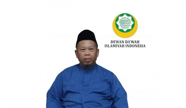JIKA ADAB BELUM BAIK, JANGAN BURU-BURU KULIAH