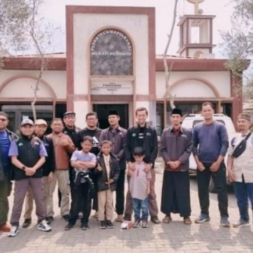 Bukan Sekadar Touring, Ukhuwah Dua Roda Trip 4 Padukan Silaturahmi Dakwah dan Street Charity
