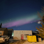 Fenomena Aurora Borealis Menari di Atas Masjid Pertama Indonesia di Kanada Barat