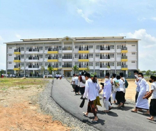 Memasuki Usia ke-103 tahun, Madrasah Muâ€™allimin Siap Go International