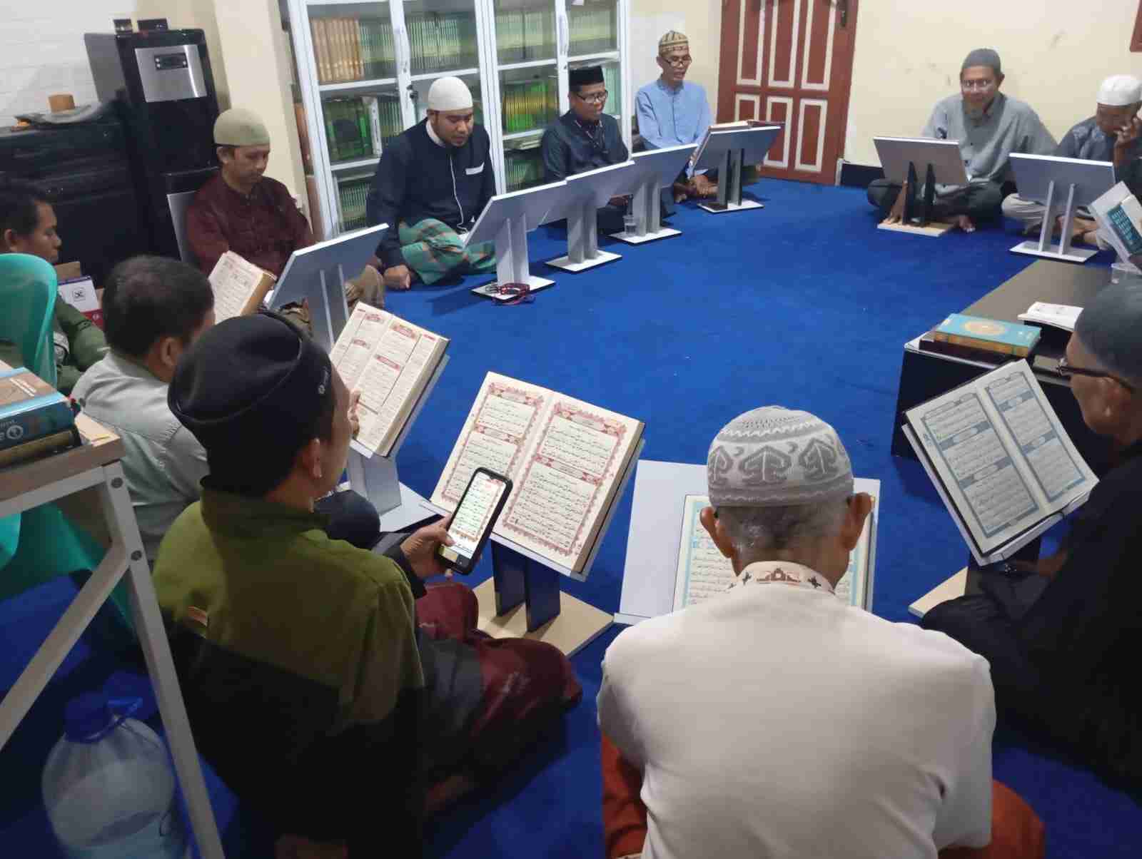 Sisipkan gambar ...