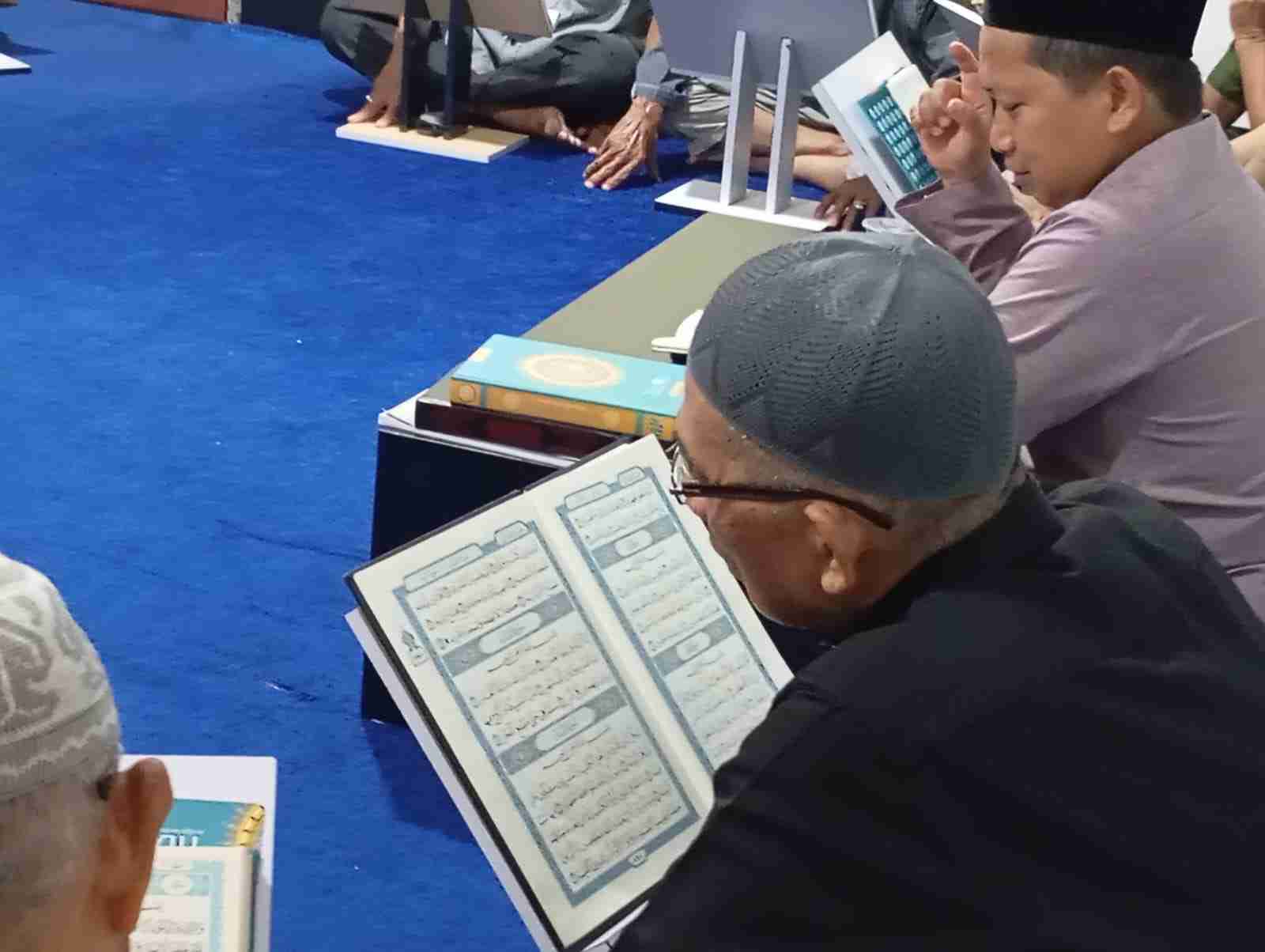 Sisipkan gambar ...