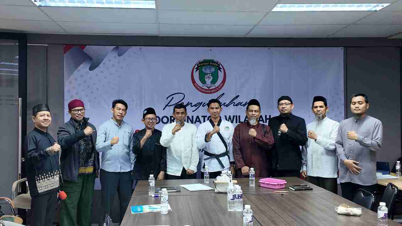 Sisipkan gambar ...