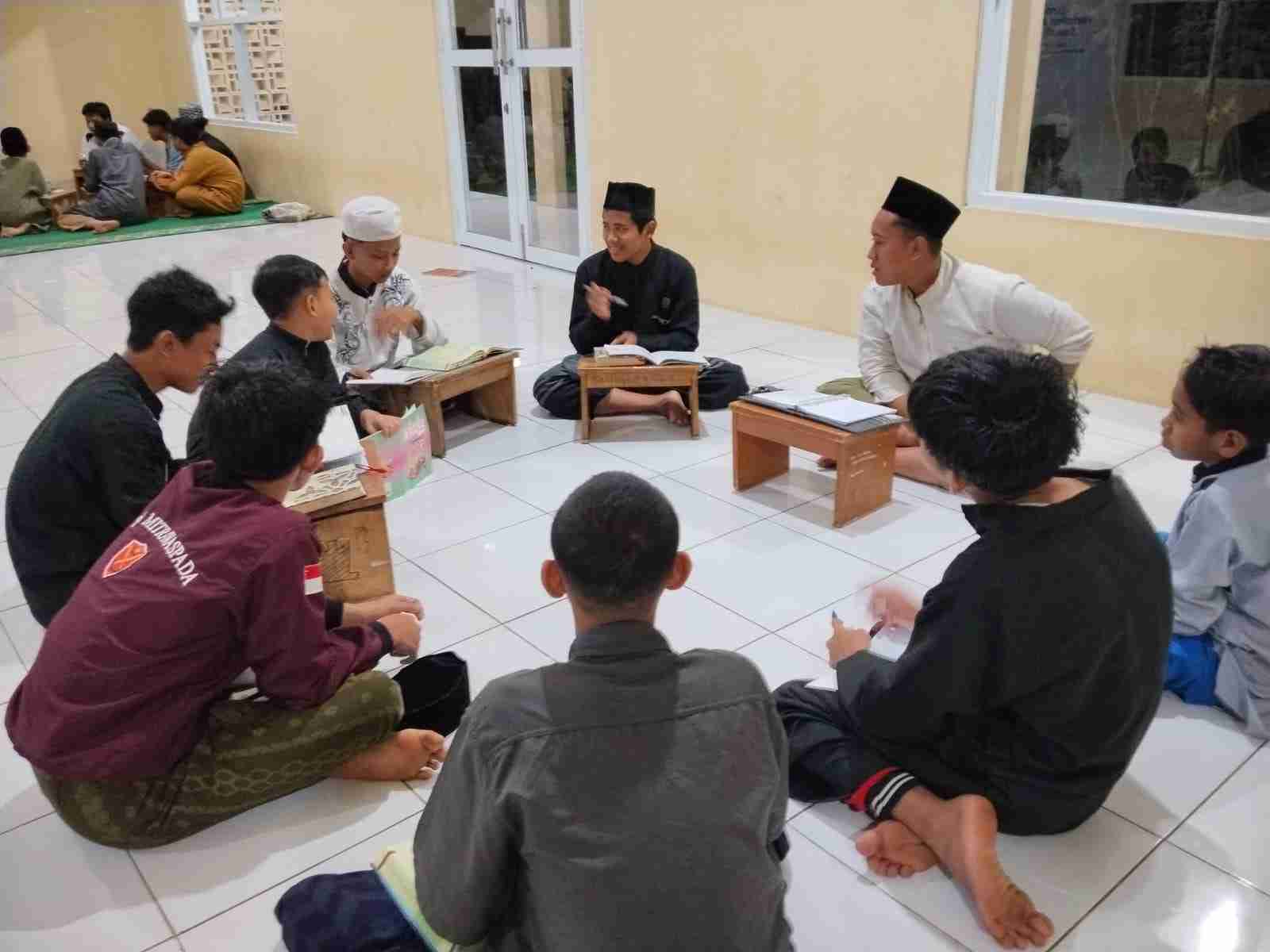 Sisipkan gambar ...