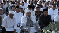 UBN Khotbah Idulfitri di Aceh Tamiang, Sembelih Dua Sapi dan Bagikan 1500 Bingkisan Anak