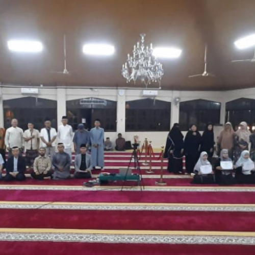 Belajar Kelola Keuangan hingga Komunikasi, 11 Peserta Lulus Sekolah Pra Nikah Bumi Ta'aruf