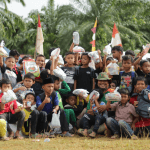 Krisis Air Bersih Pasca Bencana  Relawan WIZ dan Wahdah Peduli Bangun Sistem Filtrasi