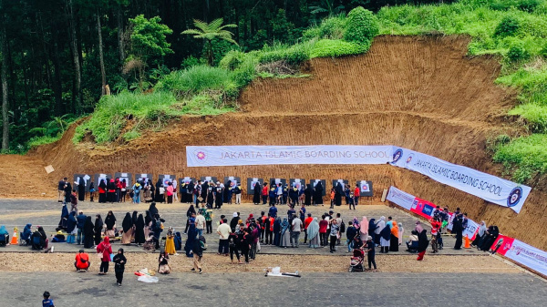 JIBS Gelar Lomba Memanah Perebutkan Piala Gubernur Jabar