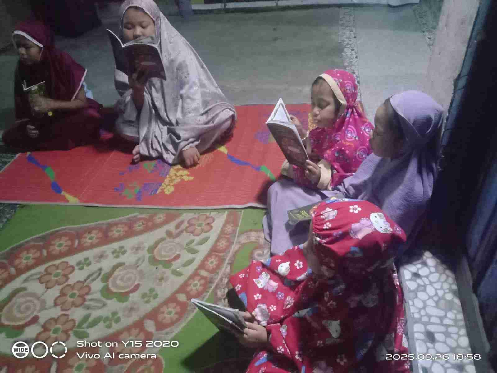 Sisipkan gambar ...