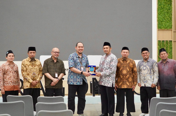 Wahdah dan Paragon Satukan Semangat Keteladanan dan Kebermanfaatan