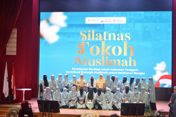 Keluarga Kuat, Bangsa Tangguh: Muslimah Didorong Jadi Mitra Strategis Negara