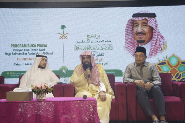 Buka Puasa Bersama Kedubes Arab Saudi di AQL Islamic Center