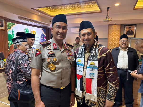 Ulama dan Polri Perlu Berjalan Bersama, Ini Pesan Ustaz Zaitun Rasmin
