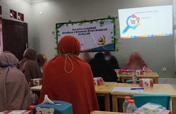 Usung Tema Dakwah dan Ukhuwwah, Muslimah Wahdah Jakarta Timur Sukses Gelar Mukerda ke-IV