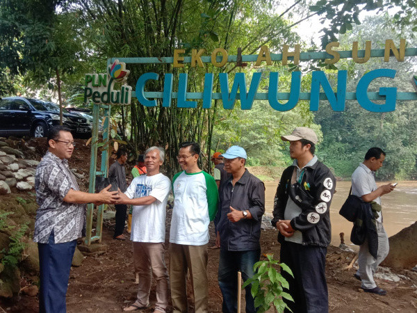 Rangkaian Workhsop Jurnalis Lingkungan, Elemen yang Terlibat Lakukan Penanaman Pohon di DAS Ciliwung