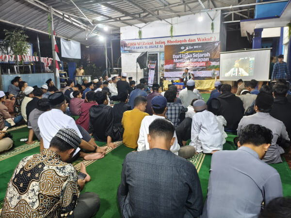 (Gambar) Kajian Jumat Malam Spesial Bersama Ustad Ilham Jaya