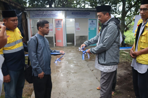 Laznas AQL Bangun MCK Darurat Bantu Penyintas Bencana Cianjur