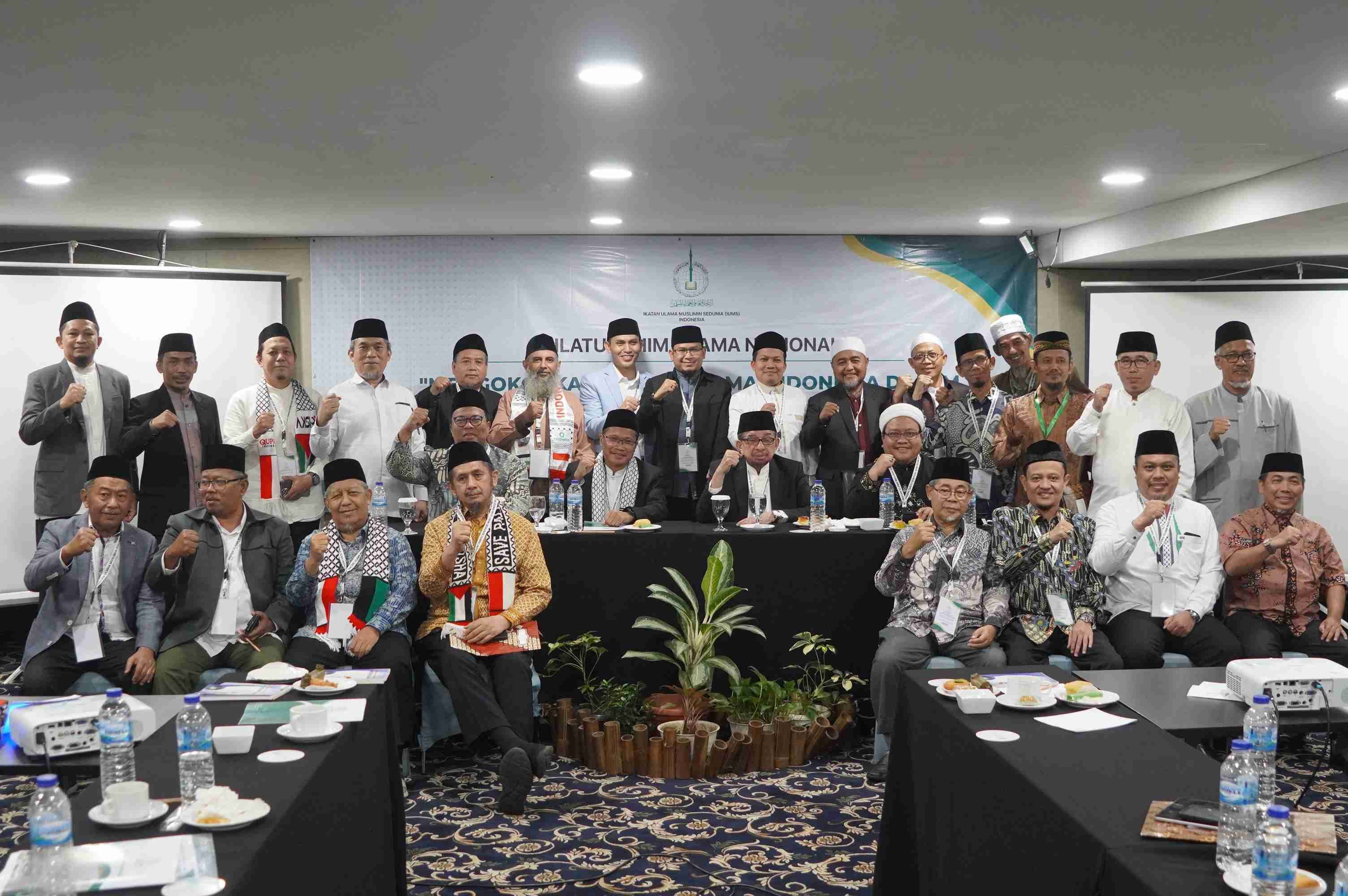 Sisipkan gambar ...