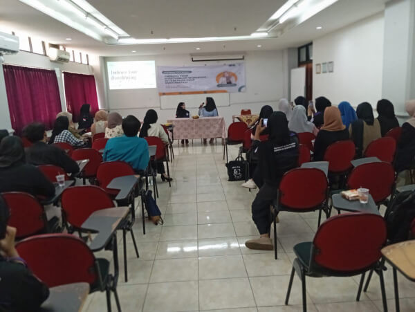 FKIP UIA Selenggarakan Workshop Over Thinking