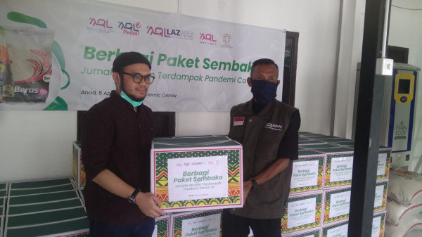 Forjim Terima Paket Sembako dari AQL Network
