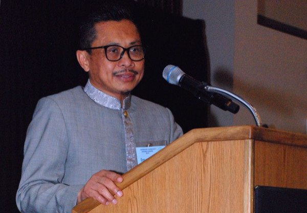 Urgensi menjaga Identitas