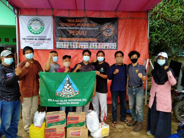 Brigade PII Jakarta Bantu Korban Banjir di Bekasi