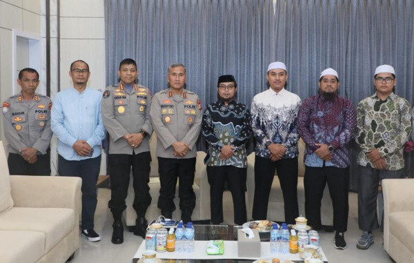 Silaturahim ke Polda, DPW Wahdah Islamiyah Bengkulu Tawarkan Sinergi Dakwah dan Pembinaan Masyarakat