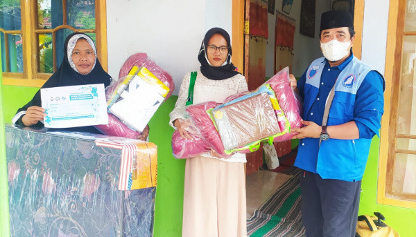 Alumni IPB Salurkan Bantuan Tahap Tiga ke Semeru