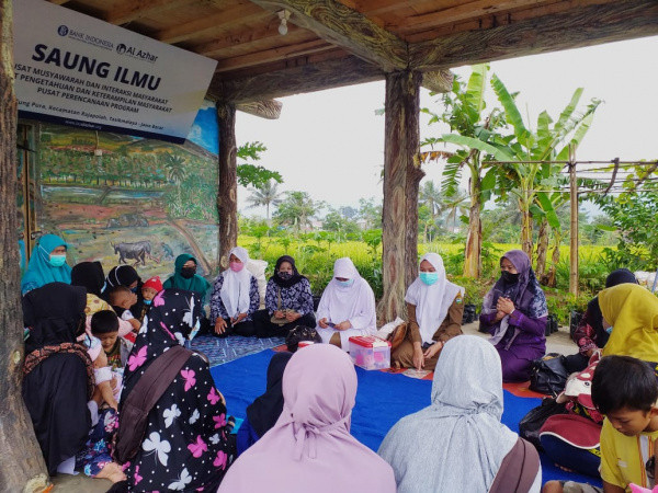 Ketua PKK Kecamatan Rajapolah Hadiri Kegiatan Posyandu di Saung Ilmu Tanjungpura