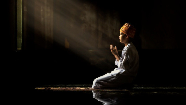 Ketika Doa Dipanjatkan Saat Shalat Lail Belum Terkabul