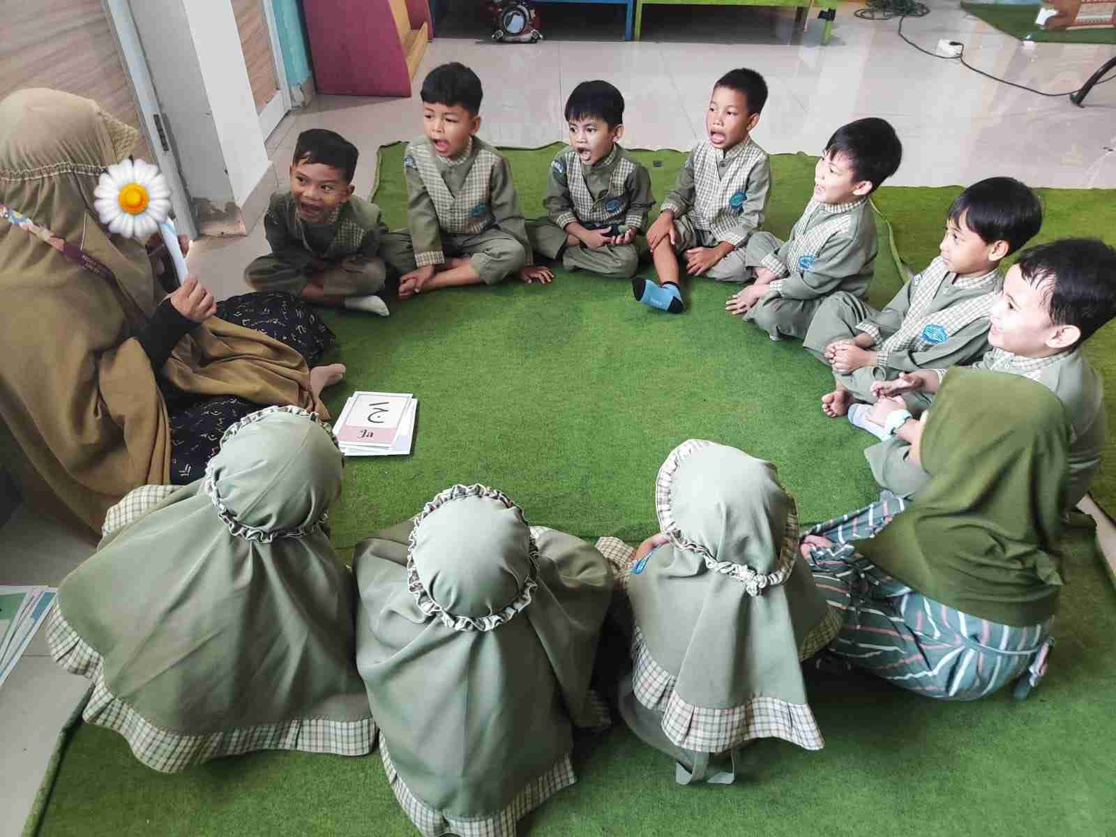 Sisipkan gambar ...