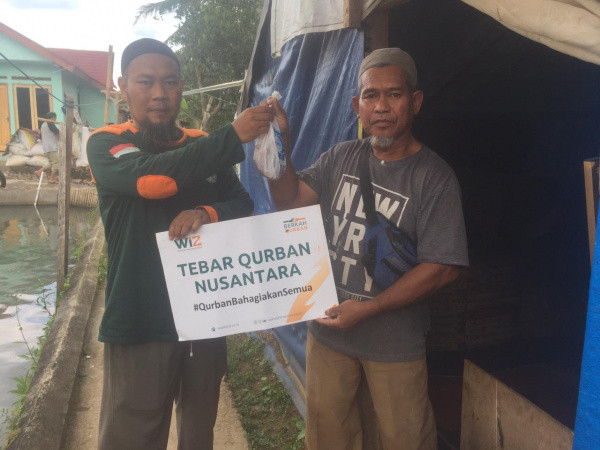 WIZ Salurkan Daging Qurban Untuk Penyintas Gempa Cianjur
