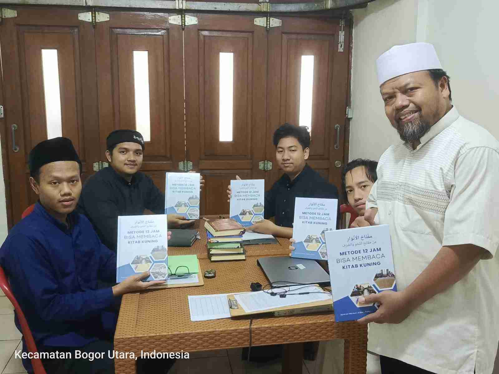 Sisipkan gambar ...