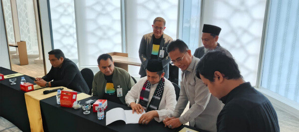 BSI dan Wahdah Islamiyah Teken MoU Dukung Program Makan Bergizi Gratis