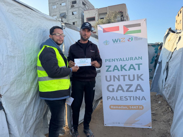Gandeng Mitra Lokal, Laznas WIZ – KITA Palestina Distribusi Bantuan Tunai Zakat bagi Korban di Gaza