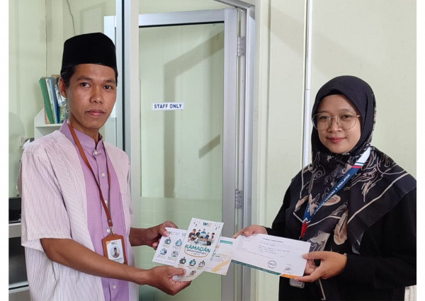 Swalayan Purnama Bantul Grup Salurkan Zakat Lewat LAZNAS Wahdah Inspirasi Zakat
