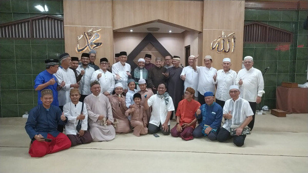DKM Masjid Al Itihom Hadirkan Dr. Amir Faishol  Fath Acara Isra'Mi'raj